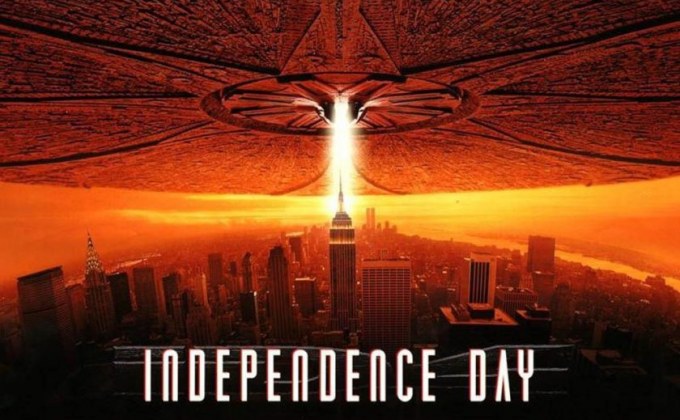 Review Independence Day