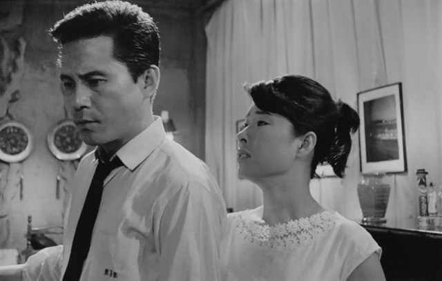 รีวิวเรื่อง The Housemaid (1960) ดูหนังออนไลน์